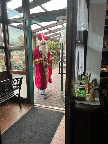 Ich glaube es ist der Nikolaus  
